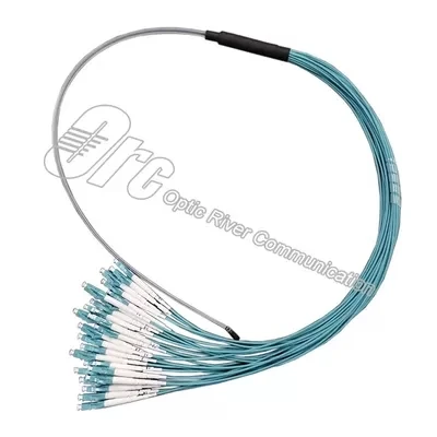 24 kjerner OM3 MPO Fanout-kabel